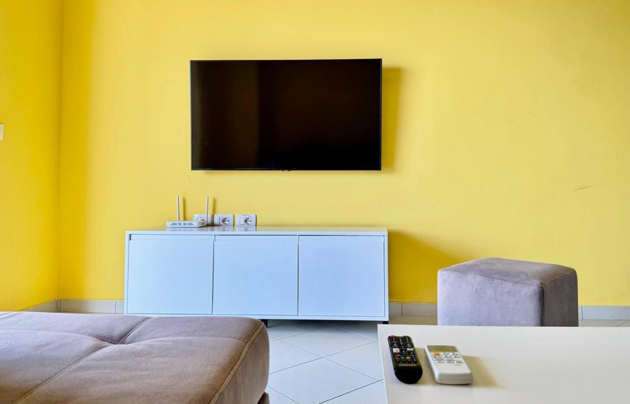 Colorful Sea View Apartment Sarandë Eksteriør bilde